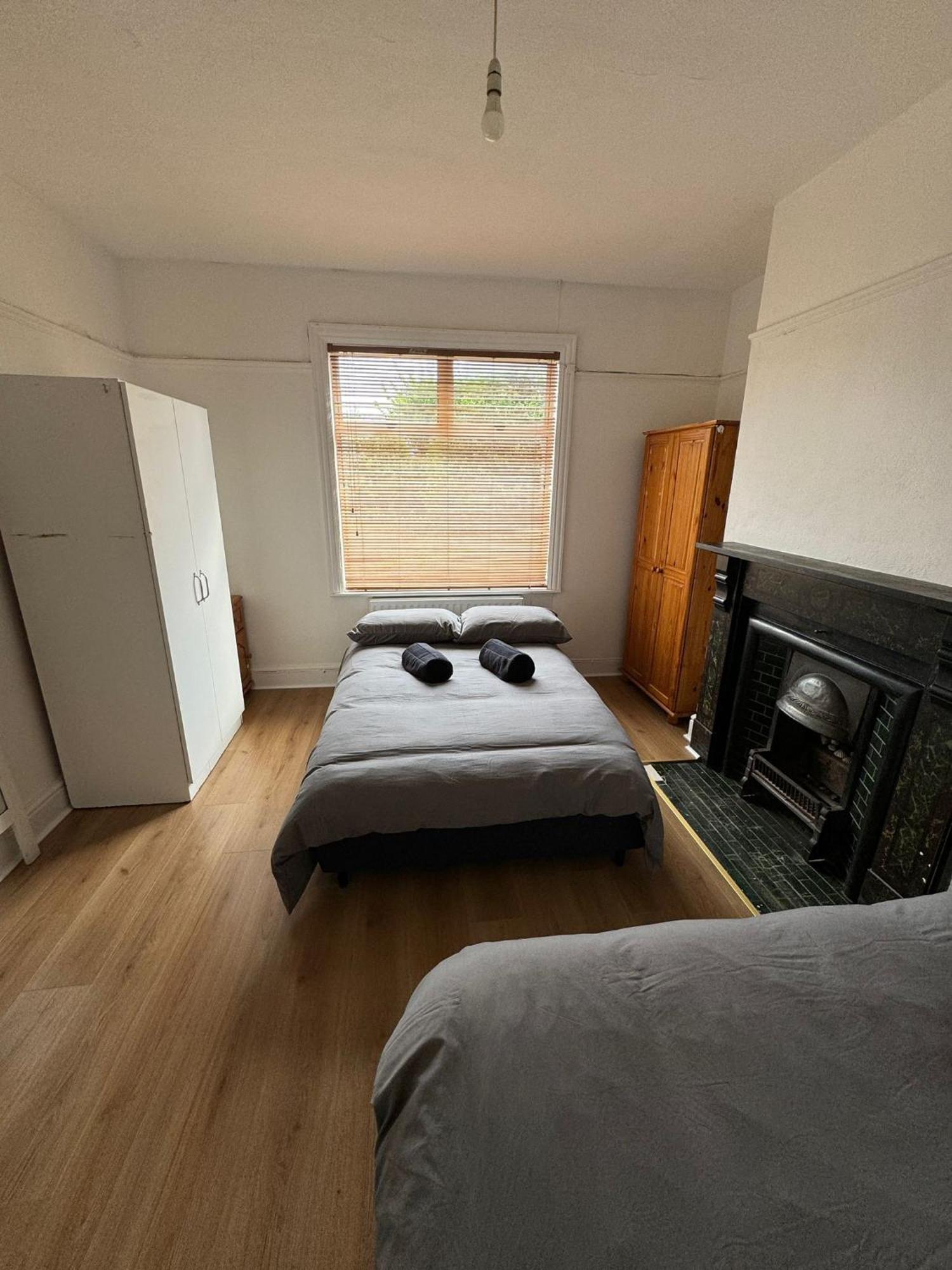Nice Triple Room At 2 Iveragh Rd-6 Дублин Экстерьер фото
